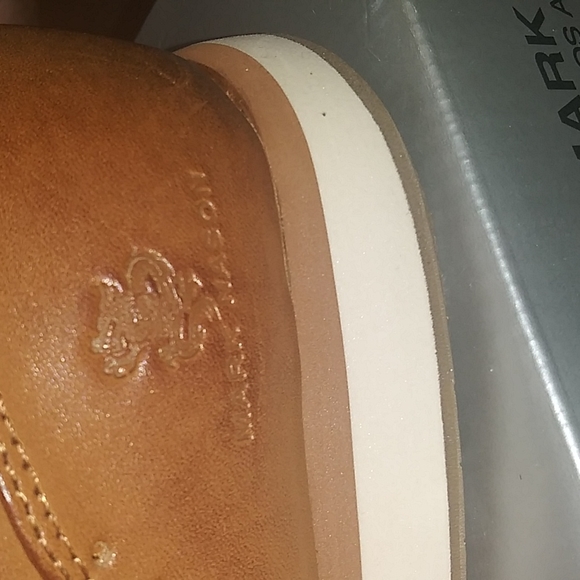 Mark Nason tan leather sneaker - Picture 2 of 3